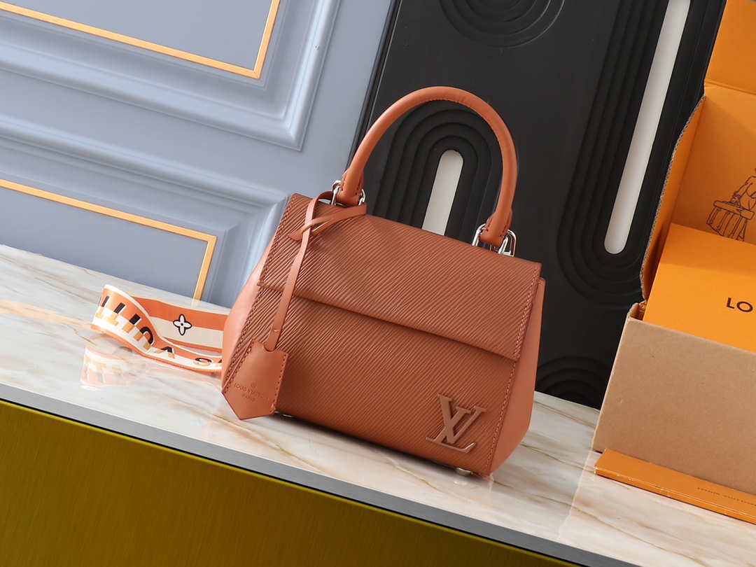 LV bag 63